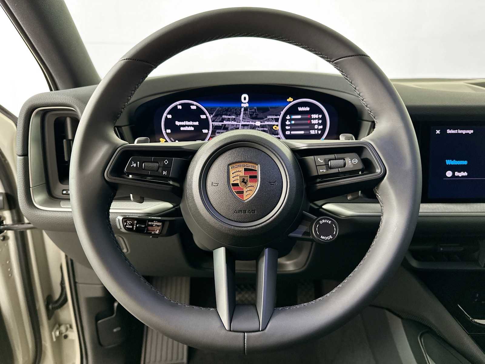 New 2025 Porsche Cayenne image 14