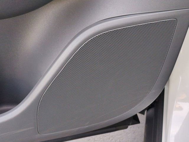 Used 2023 Lexus RZ 450e Premium w/ Technology Package image 17