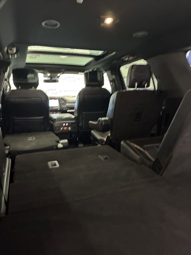 Used 2018 Ford Expedition Max Limited w/ Equipment Group 301A RWD image 46