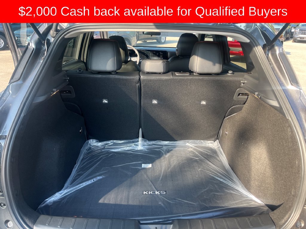 New 2027 Nissan Kicks SR w/ SR Premium Package FWD image 24