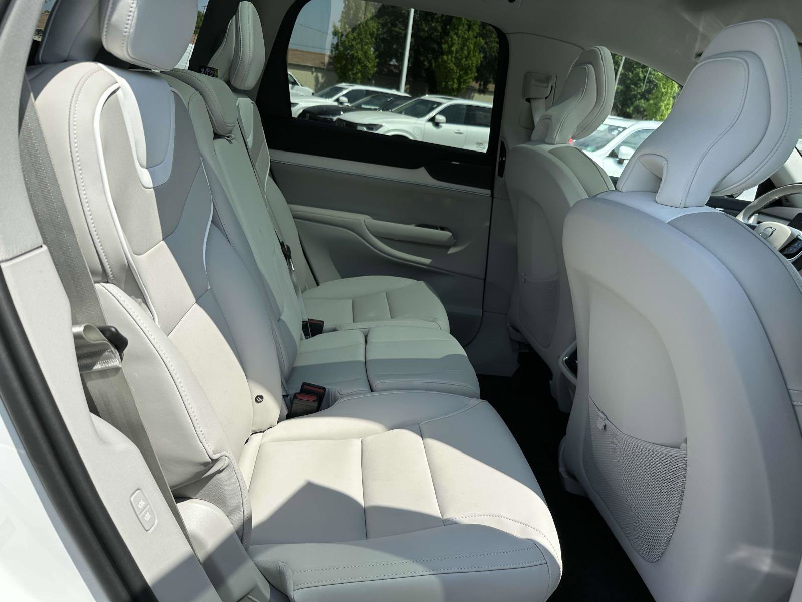 New 2025 Volvo EX90 Plus AWD/4WD image 12