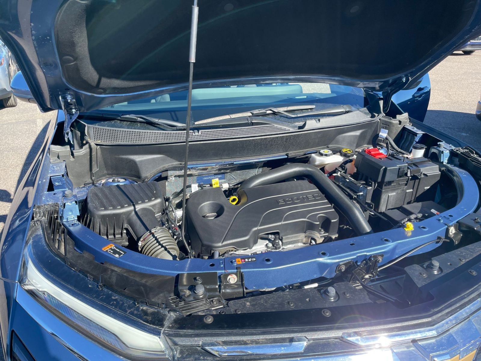 Used 2025 Chevrolet Equinox LT image 31