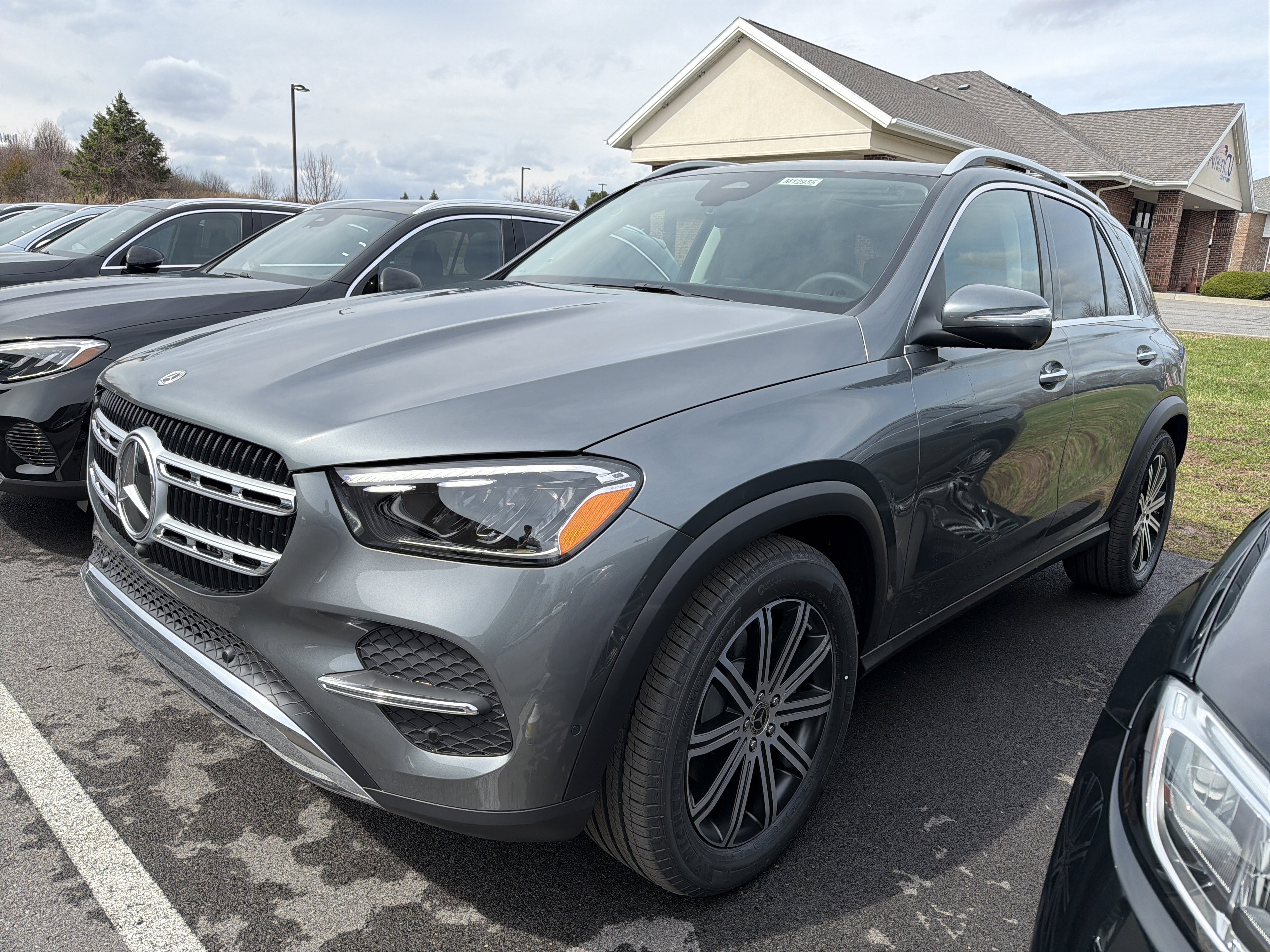 New 2026 Mercedes-Benz GLE 350 4MATIC image 4