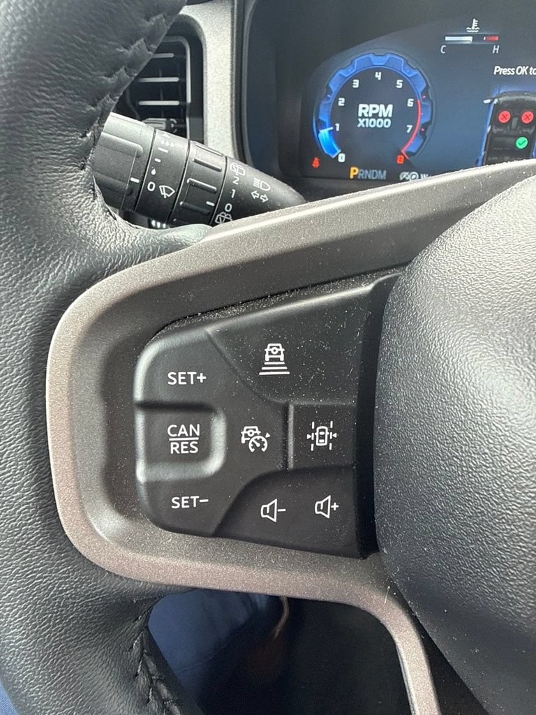 Used 2025 Ford Bronco Badlands AWD/4WD image 19