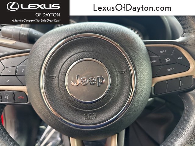 Used 2017 Jeep Renegade Latitude w/ Cold Weather Group image 19