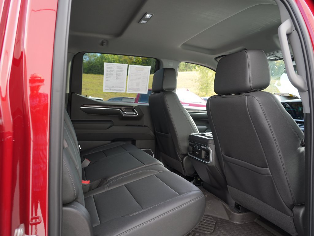 Certified 2024 Chevrolet Silverado 1500 LTZ w/ Technology Package AWD/4WD image 28