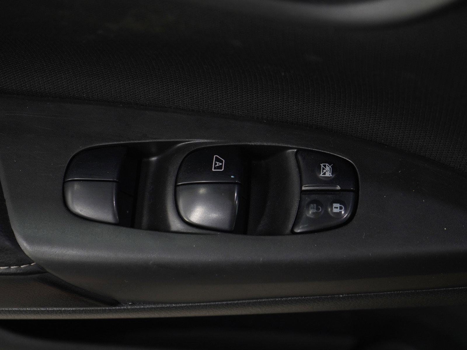 Used 2019 Nissan Sentra S FWD image 19