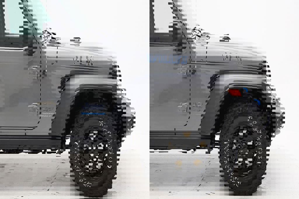 Used 2023 Jeep Wrangler Unlimited video 2