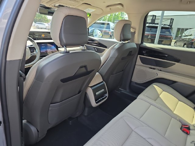 Certified 2024 Lincoln Nautilus Premier AWD/4WD image 22