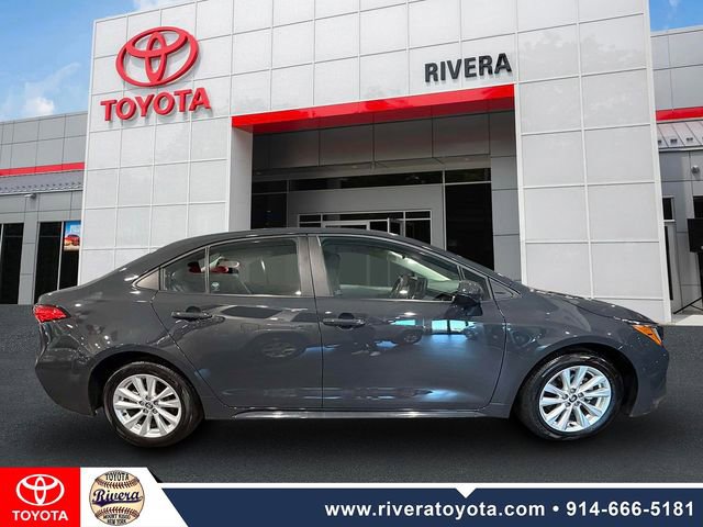 Certified 2023 Toyota Corolla LE w/ LE Convenience Package FWD image 4