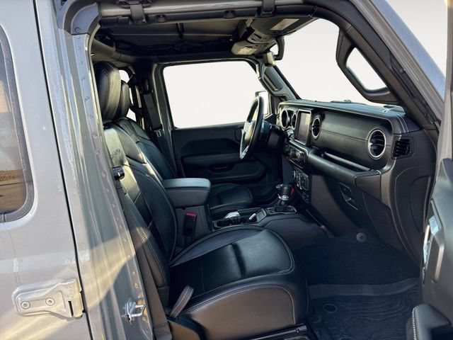 Used 2023 Jeep Wrangler Unlimited Sahara w/ Cold Weather Group AWD/4WD image 26
