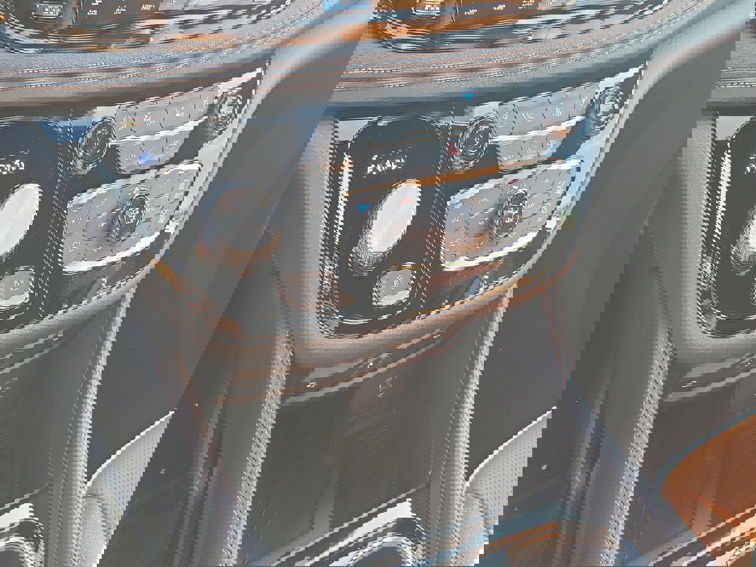 New 2026 Chrysler Pacifica Pinnacle image 20