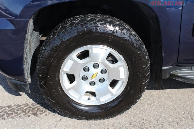 Used 2011 Chevrolet Avalanche LT w/ Luxury Package image 4