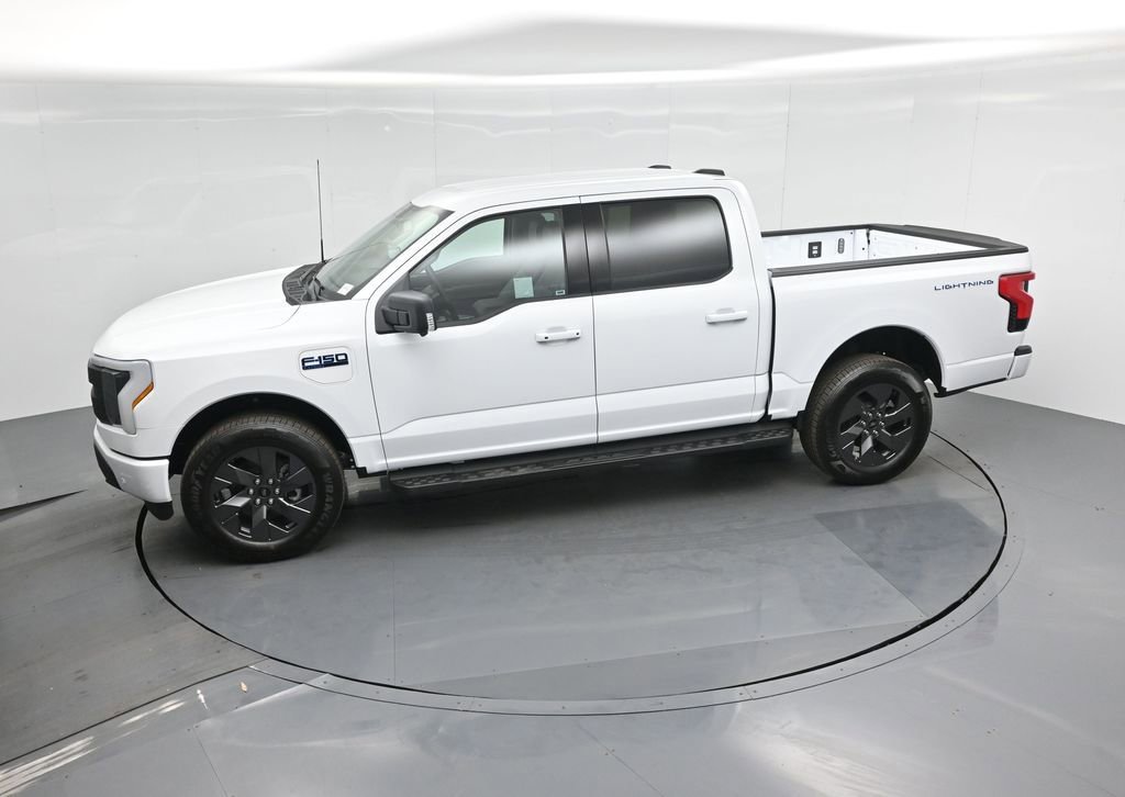 New 2025 Ford F150 Lightning Flash image 42