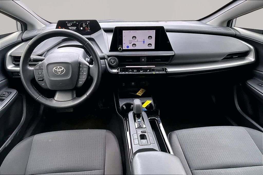 Used 2023 Toyota Prius LE image 8