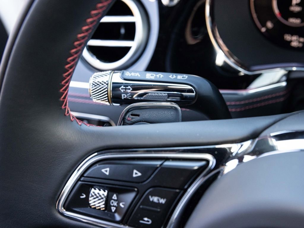 New 2026 Bentley Flying Spur Plug-In Hybrid AWD/4WD image 40