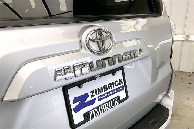 Used 2015 Toyota 4Runner SR5 image 9