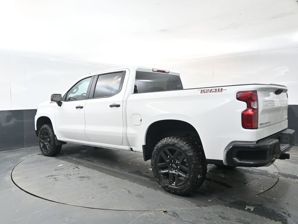 New 2026 Chevrolet Silverado 1500 Custom Trail Boss AWD/4WD image 3