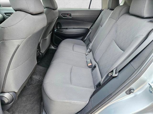 Used 2025 Toyota Corolla Cross LE image 17