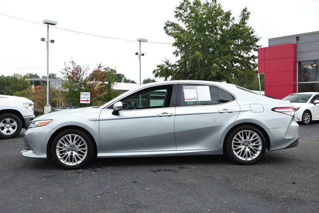 Used 2018 Toyota Camry XLE w/ Audio Package FWD image 10