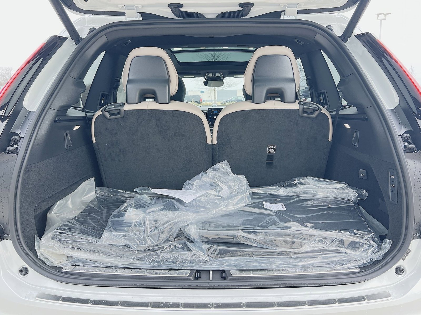New 2026 Volvo XC90 T8 Ultra w/ Protection Package image 27