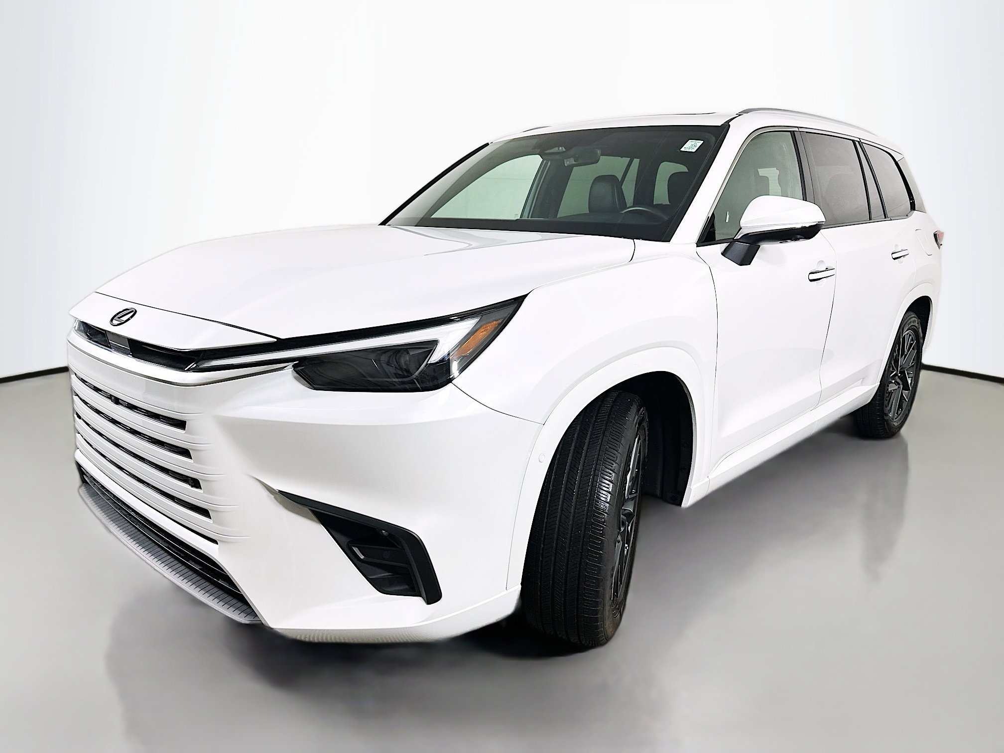 Used 2025 Lexus TX 350 AWD w/ Technology Package image 3