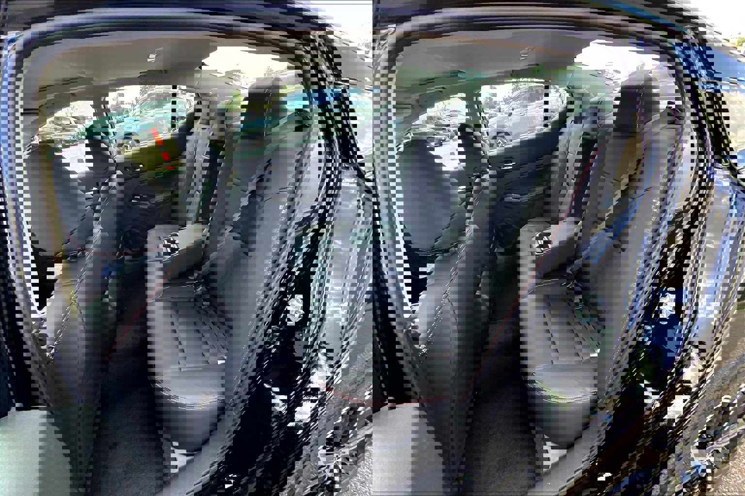 New 2025 Nissan Altima 2.5 SR image 11