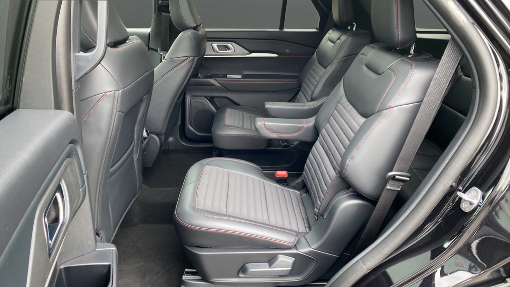New 2026 Ford Explorer ST-Line AWD/4WD image 23