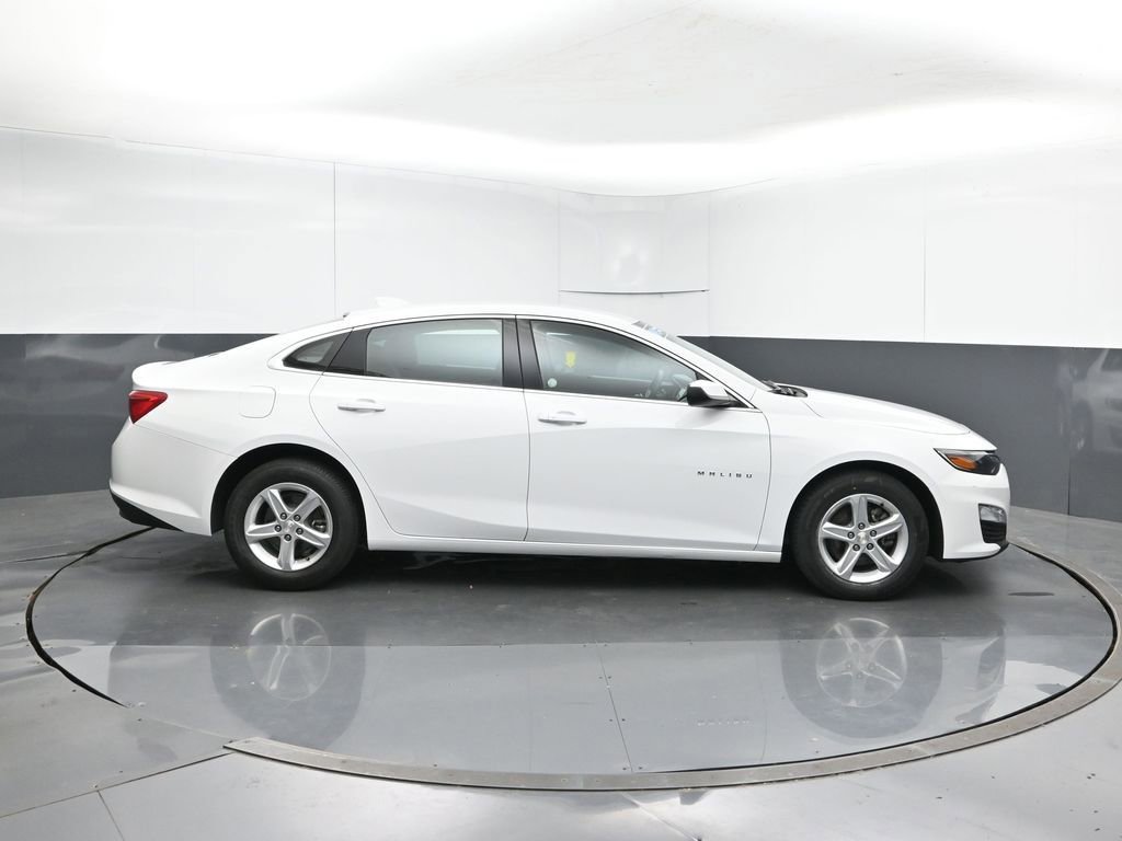 Used 2024 Chevrolet Malibu LT image 6