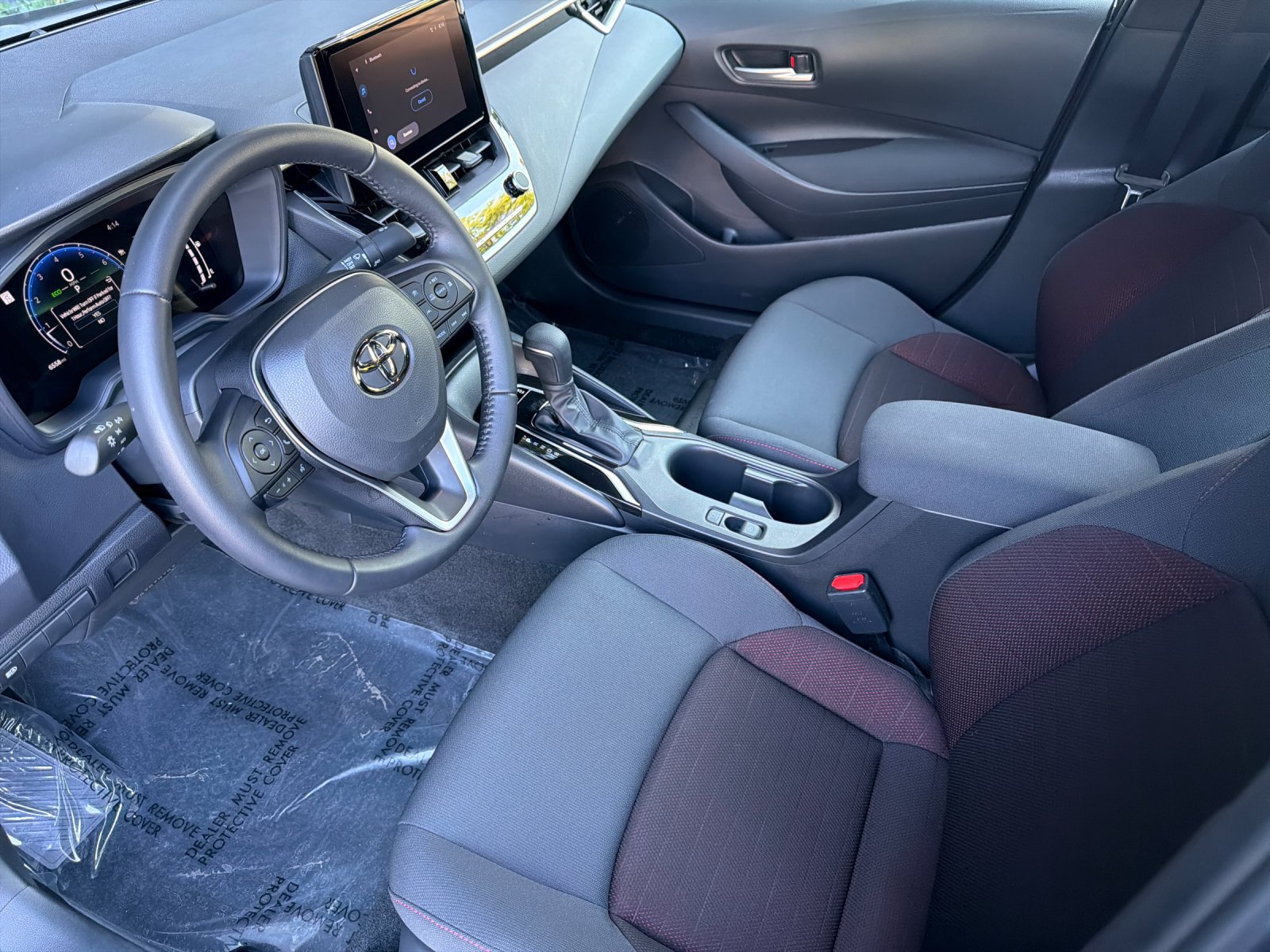 Used 2026 Toyota Corolla SE FWD image 9