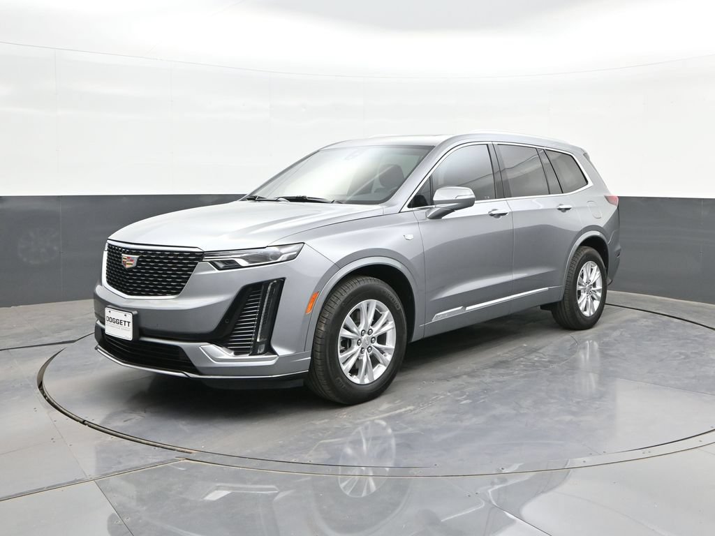 Used 2025 Cadillac XT6 Luxury FWD image 1