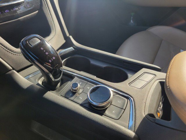 Used 2020 Cadillac XT6 Premium Luxury w/ Platinum Package FWD image 23