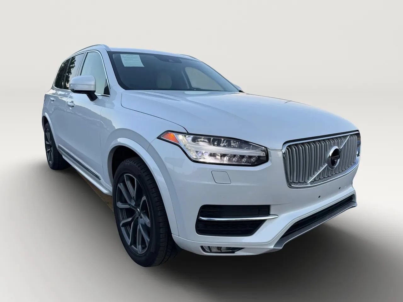 Used 2016 Volvo XC90 T6 Inscription AWD/4WD image 2
