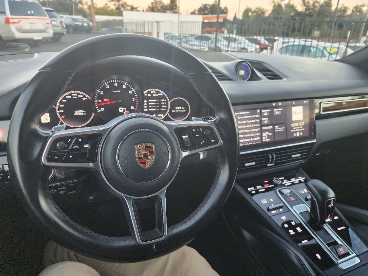 Used 2021 Porsche Cayenne image 21