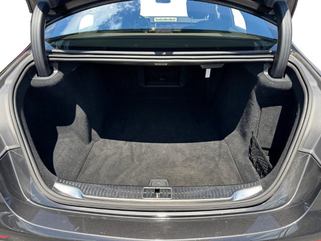 Used 2025 Mercedes-Benz S 500 4MATIC image 18