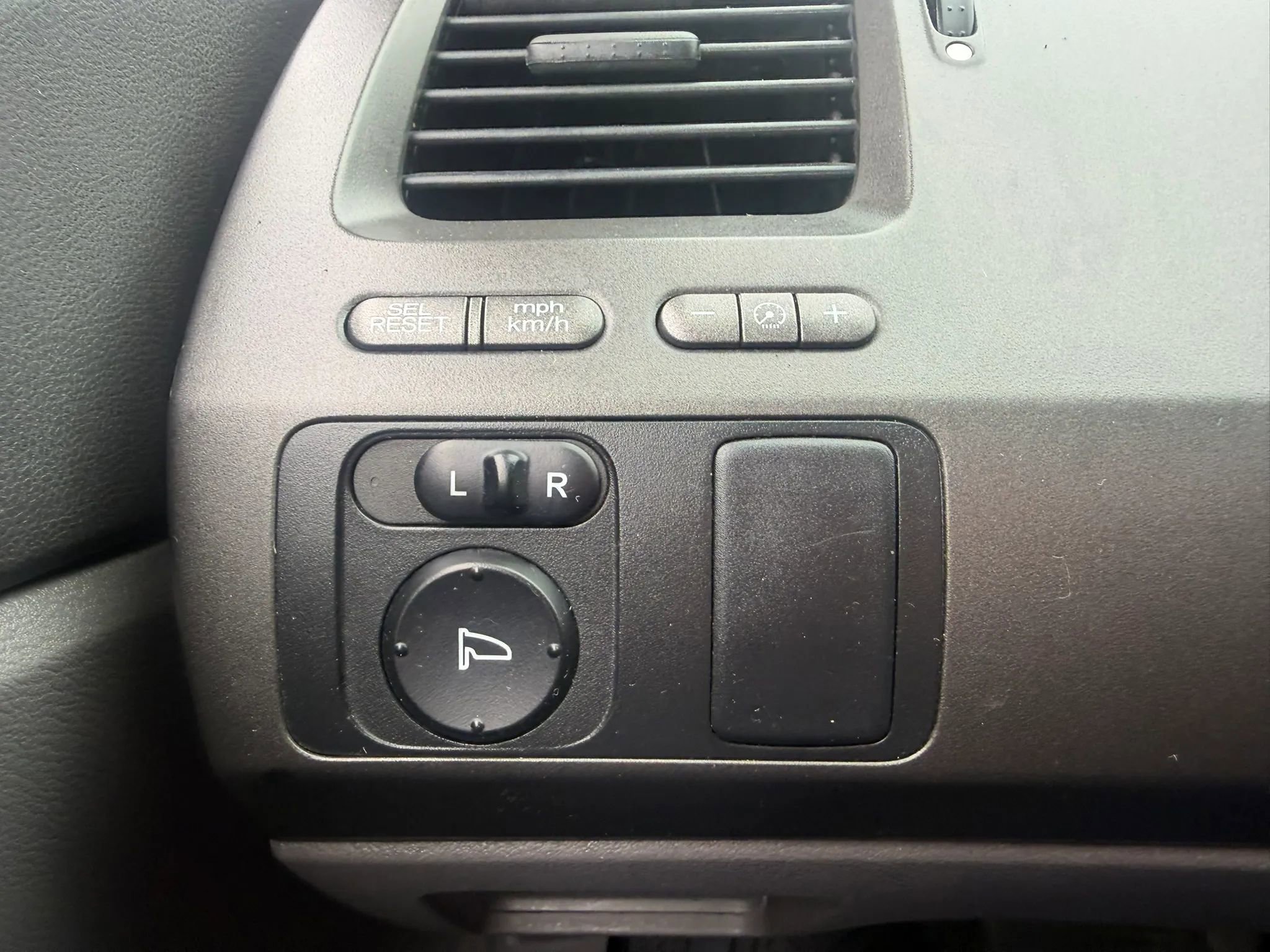Used 2009 Honda Civic LX image 16