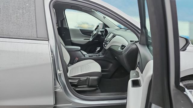 Used 2024 Chevrolet Equinox LS w/ LS Convenience Package image 13
