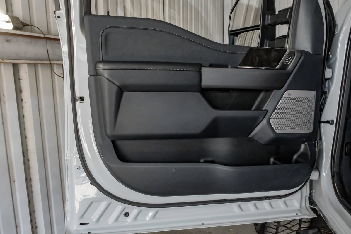 Used 2025 Ford F250 Lariat AWD/4WD image 45
