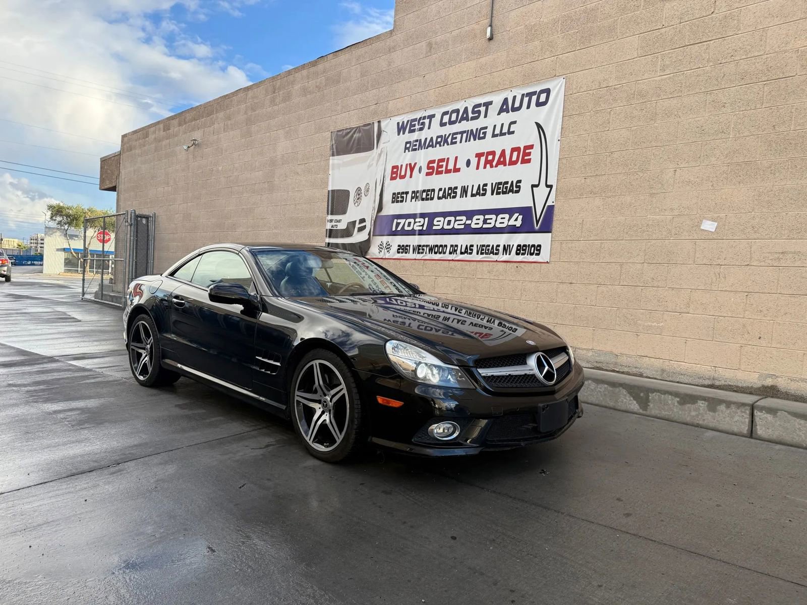 Used 2012 Mercedes-Benz SL 550 w/ SL Wheel Pkg image 1