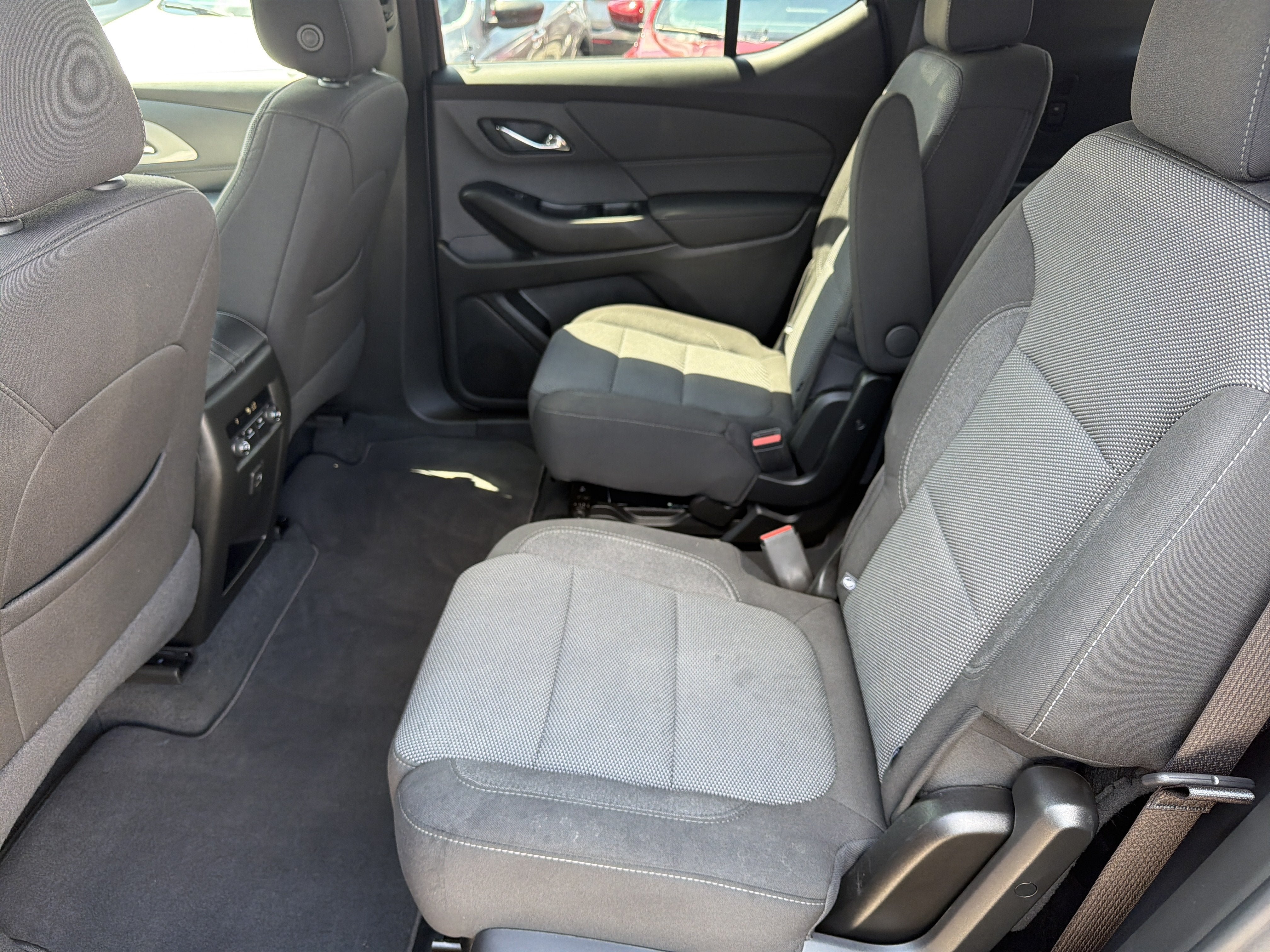 Used 2023 Chevrolet Traverse LT AWD/4WD image 26