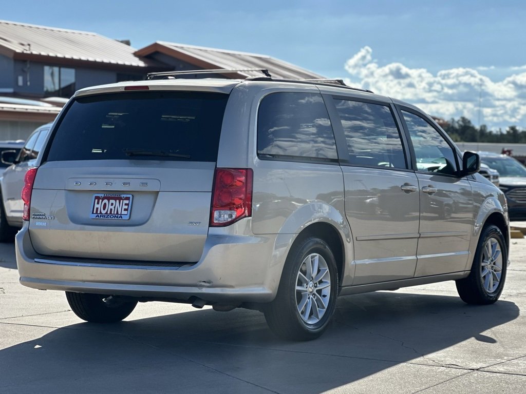 Used 2014 Dodge Grand Caravan SXT w/ UConnect Hands-Free Group image 3
