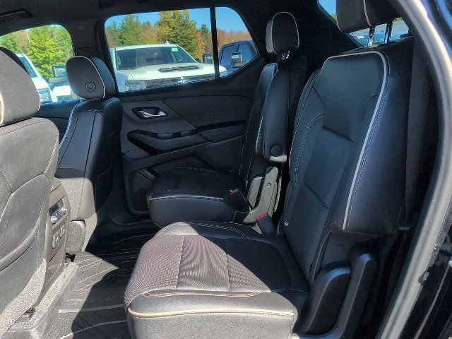 Used 2022 Chevrolet Traverse Premier w/ LPO, Floor Liner Package FWD image 31
