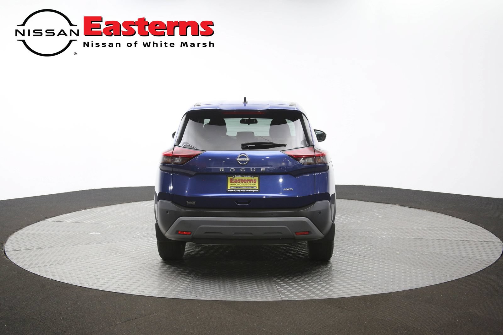 Used 2023 Nissan Rogue S AWD/4WD image 37