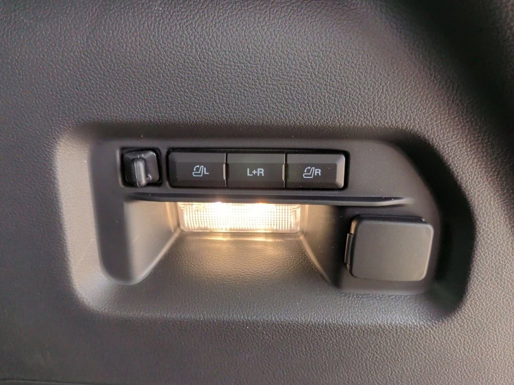 New 2026 Ford Explorer Platinum w/ LUX Leather Package image 45