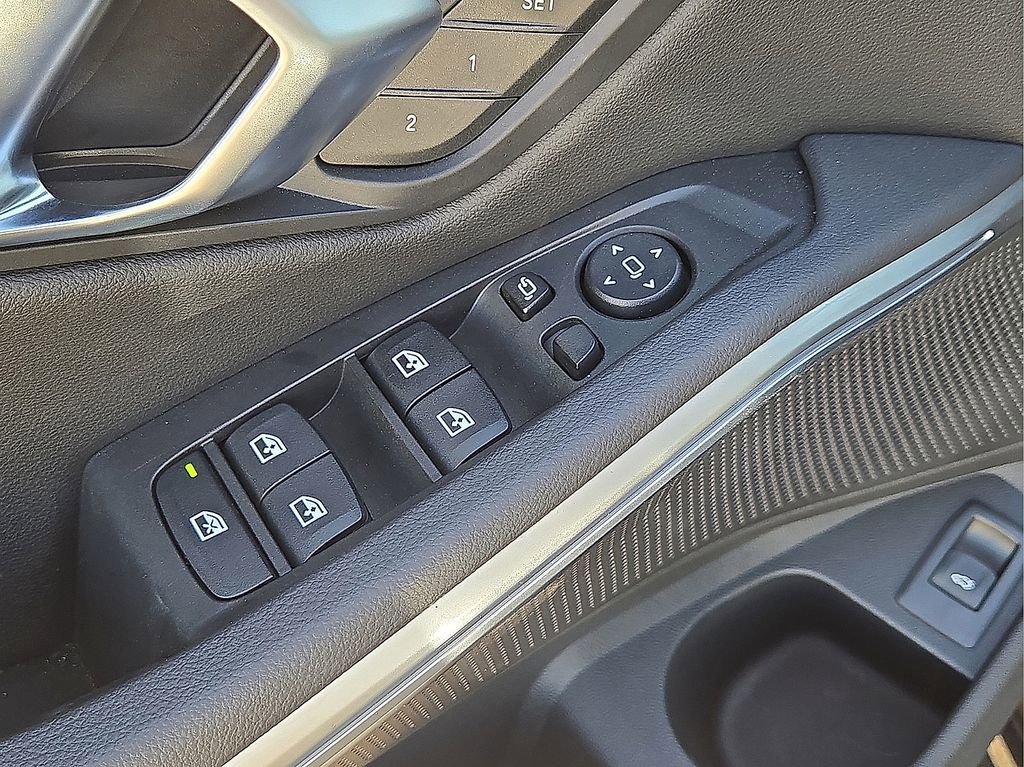 Used 2025 BMW 330i xDrive Sedan image 24