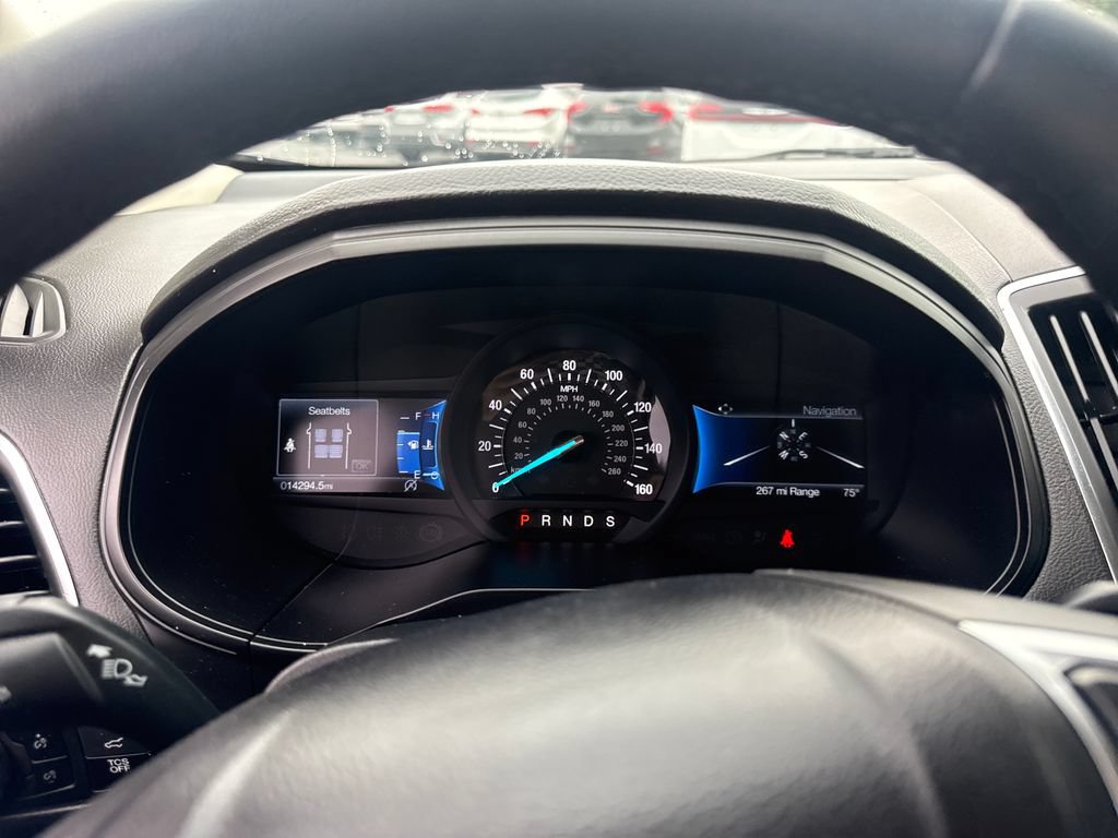 Used 2024 Ford Edge Titanium w/ Equipment Group 301A AWD/4WD image 38
