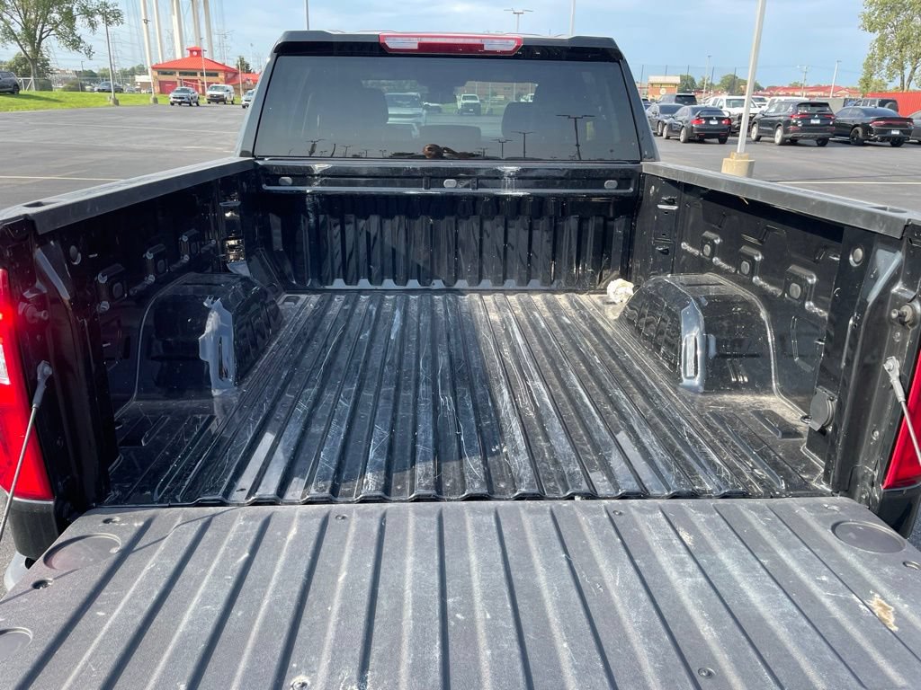Used 2026 Chevrolet Silverado 1500 RST AWD/4WD image 5