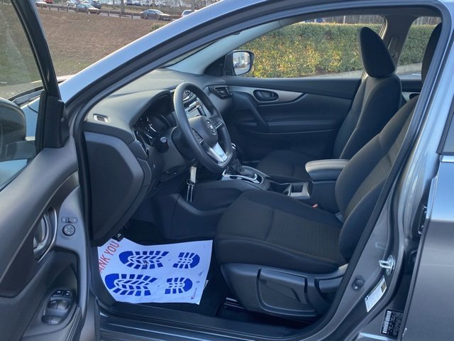 Certified 2021 Nissan Rogue Sport S image 15