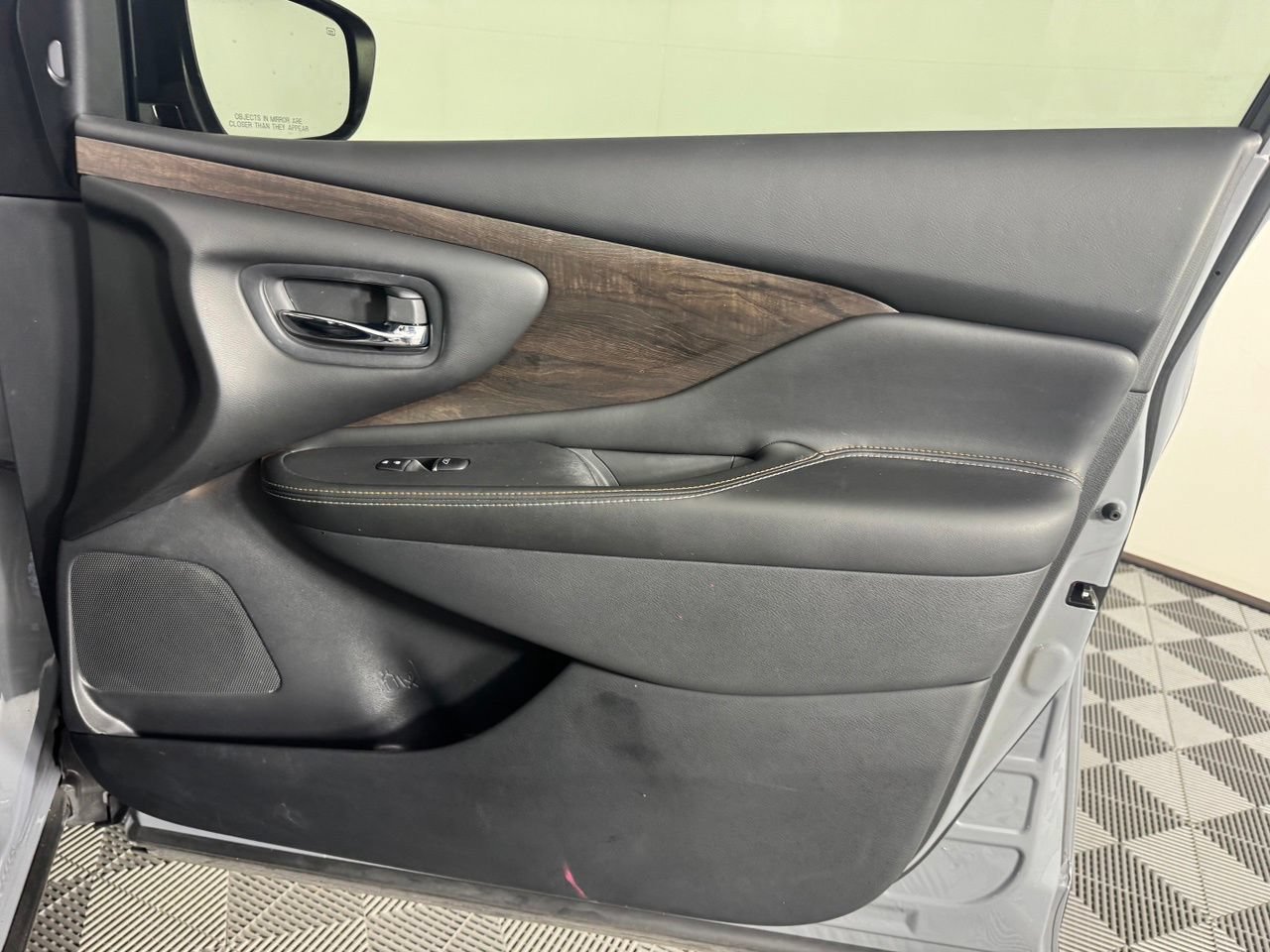 Used 2023 Nissan Murano Platinum w/ Cargo Package FWD image 35