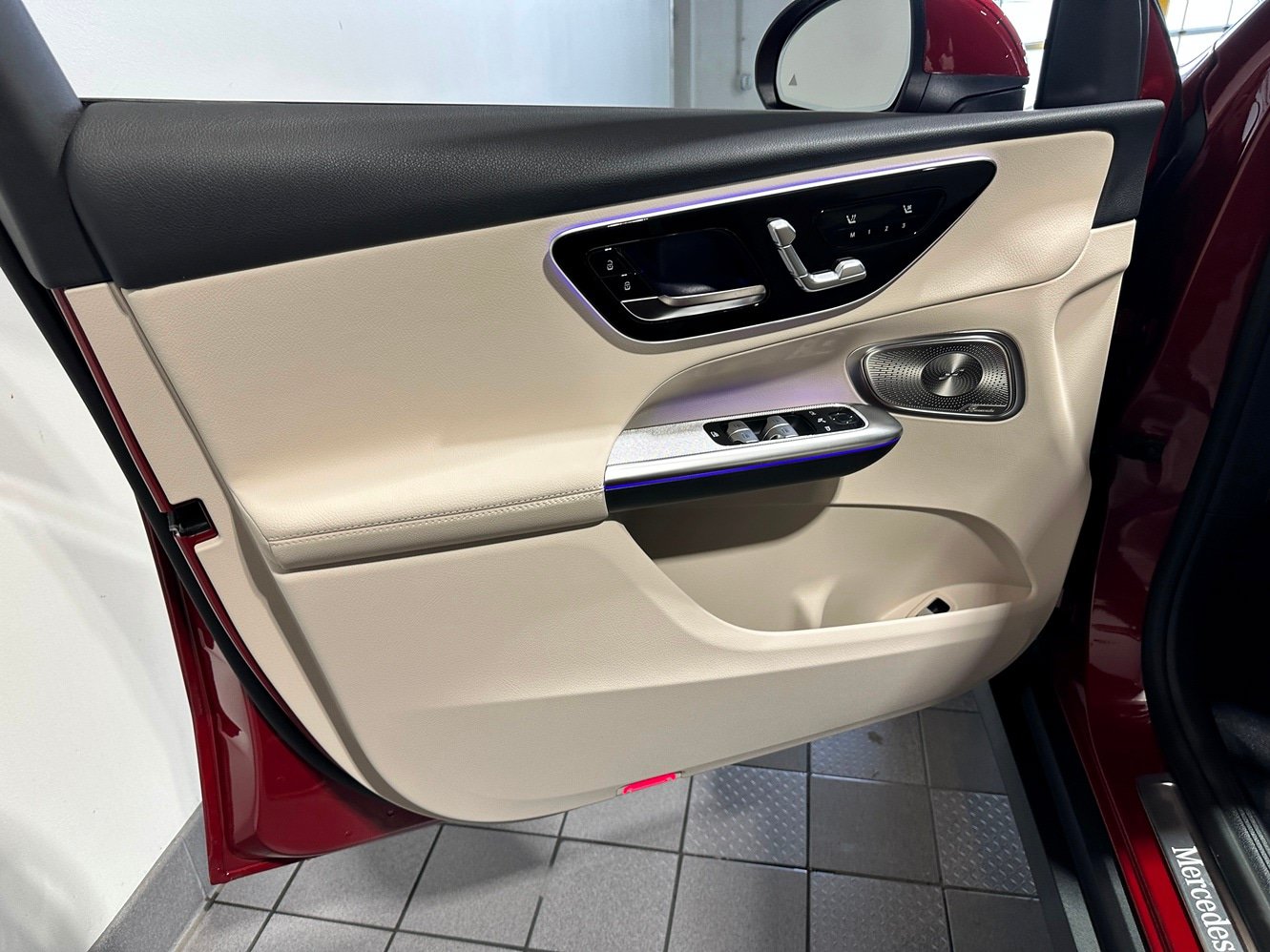 New 2026 Mercedes-Benz GLC 300 4MATIC image 8